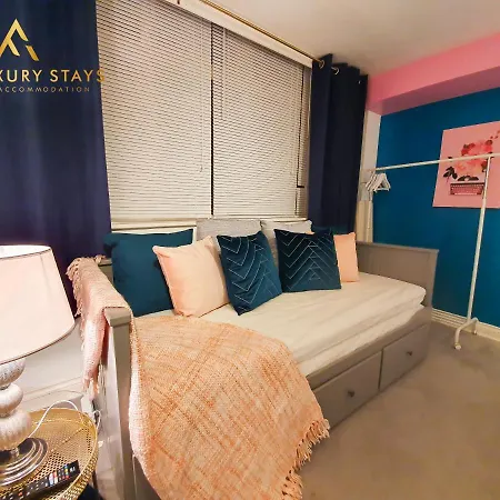 Apartment, Fru Luxury Stays Serviced Accommodation,1 Bedroom Studio With Free Parking & Wifi Bristol