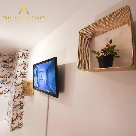 Apartment, Fru Luxury Stays Serviced Accommodation,1 Bedroom Studio With Free Parking & Wifi