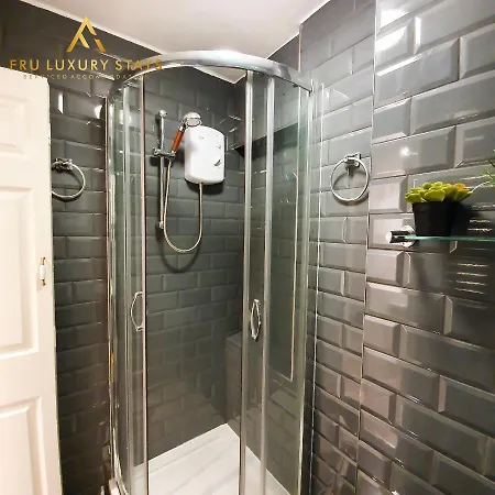 Apartment, Fru Luxury Stays Serviced Accommodation,1 Bedroom Studio With Free Parking & Wifi